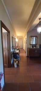 Appartamento da ristrutturare in zona Cittadella a Parma