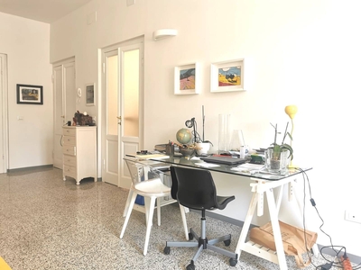 Appartamento indipendente in vendita a Livorno Emilio Zola