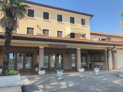 azienda commerciale in vendita a Salgareda