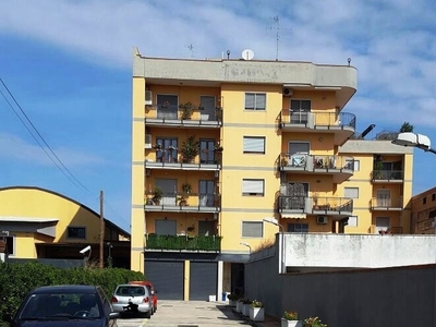 Box/Garage 18mq in vendita a Pomigliano d'Arco