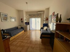 Appartamento in vendita a Giardini-Naxos via Pietrenere