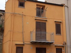 Casa Indipendente in in vendita da privato a Termini Imerese via Giovanni Falcone e Paolo Borsellino, 56