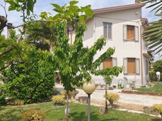 Villa Bifamiliare in in vendita da privato a Camponogara via Roma, 106