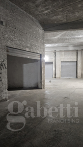 Box/Garage 18mq in vendita a Palermo