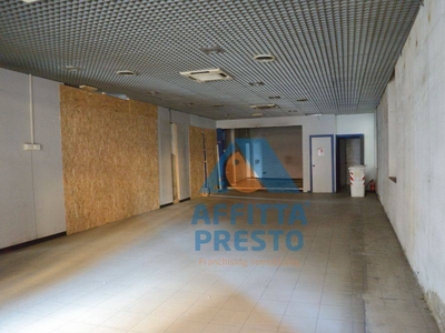 Attività Commerciale in Affitto a Empoli