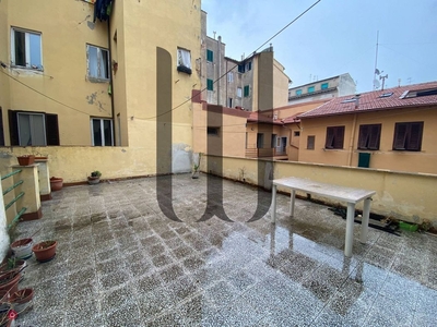 Appartamento in Vendita in Via delle Galere a Livorno