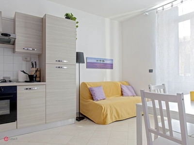 Appartamento in Vendita in Via Giovanni Marradi 169 a Livorno