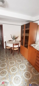 Appartamento in Vendita in Via Gragnana 2 a Carrara