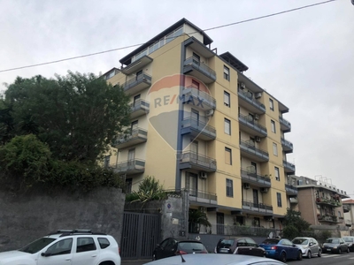 Attico in Via Sapri, Catania, 4 locali, 2 bagni, 130 m², 6° piano