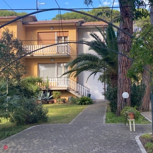 Casa Bi/Trifamiliare in Vendita in Via della Spigola 27 a Grosseto