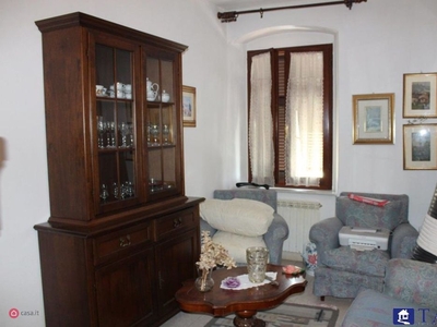 Casa Bi/Trifamiliare in Vendita in Via Perla 23 a Carrara