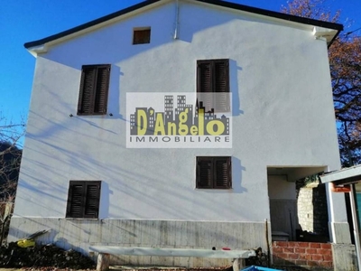 Casa indipendente in Strada radicina, Roccafluvione, 7 locali, 2 bagni