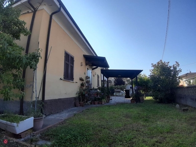 Casa indipendente in Vendita in Via Fossone a Carrara