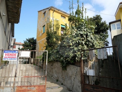 Casa indipendente in Via Santa Caterina, Frisa, 4 locali, 1 bagno