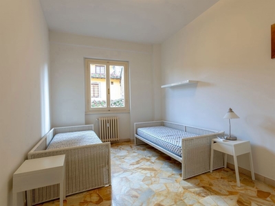 Appartamento in Affitto a Firenze, 3'000€, 100 m²
