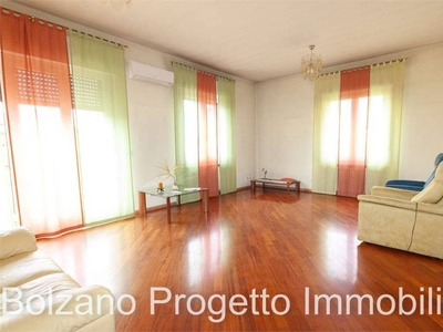 Appartamento in vendita a Bolzano corso Italia