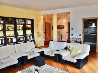 Appartamento in vendita a Trento via Luigi De Campi, 6