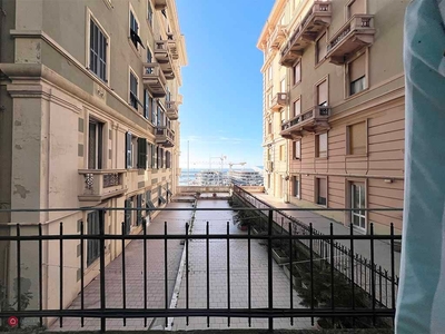 Appartamento in Vendita in Corso Aurelio Saffi 9 a Genova