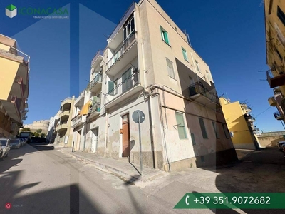 Appartamento in Vendita in Via Andrea Serrao a Matera