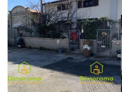 Appartamento in Vendita in Via degli Acquedotti 14 a Livorno