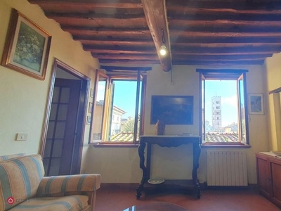 Appartamento in Vendita in Via del Gallo 28 a Lucca