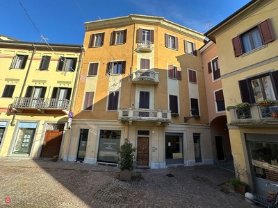 Appartamento in Vendita in Via Elia Emanuele Foà 38 a Vercelli