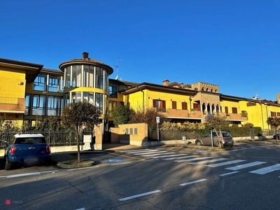 Appartamento in Vendita in Via Eugenio Montale 25 a Certosa di Pavia