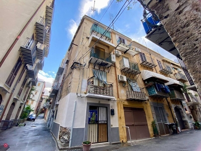 Appartamento in Vendita in Via Lampionelli 16 a Palermo
