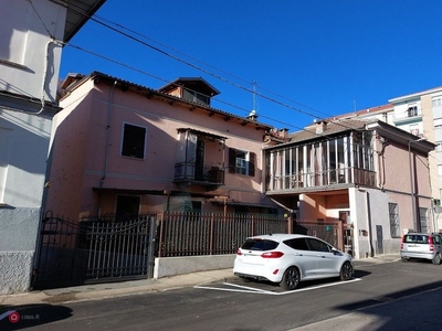 Appartamento in Vendita in Via Luigi Cibrario 1 a Asti