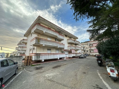 Appartamento in Vendita in Via Martiri di Cefalonia 2 a Catanzaro