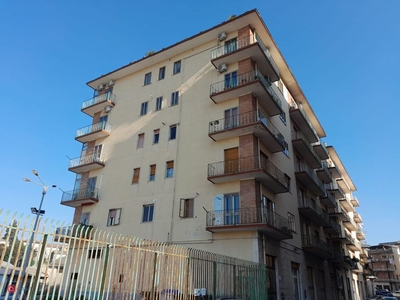 Appartamento in Vendita in Via Munazio Planco 48 a Benevento