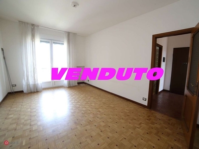 Appartamento in Vendita in Via Silvestro Sanvito a Varese