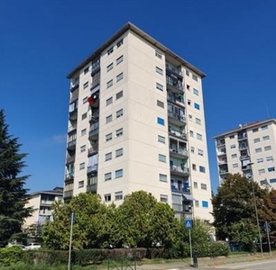 Appartamento - Pentalocale a Falchera, Torino
