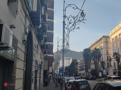 Negozio/Locale commerciale in Vendita in Corso Garibaldi 197 a Salerno