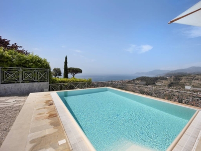 Casa a Bordighera con piscina condivisa + bella vista