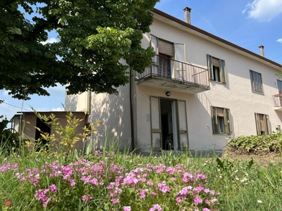 Casa Bi/Trifamiliare in Vendita in Via Aspromonte a Rovigo