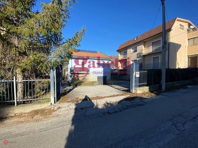 Casa indipendente in Vendita in a L'Aquila