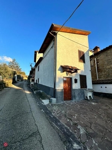 Casa indipendente in Vendita in Via Beneduci 15 a Arezzo