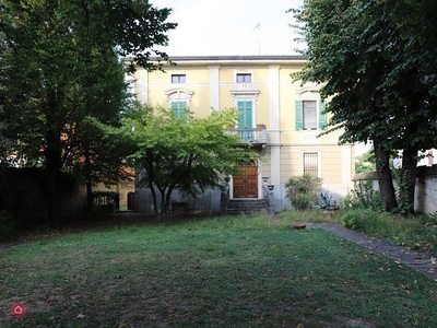 Casa indipendente in Vendita in Via Litta Alessandro a Cremona