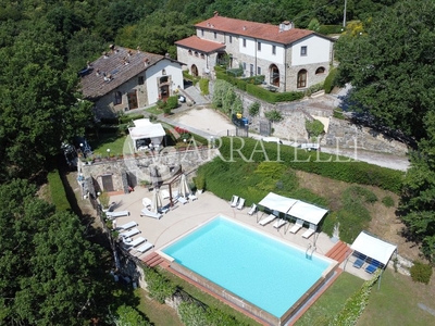 Villa di 700 mq in vendita via nazionale, Barberino di Mugello, Firenze, Toscana