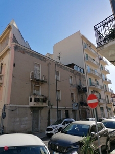 Palazzo in Vendita in Via Mazzini 9 a Reggio Calabria