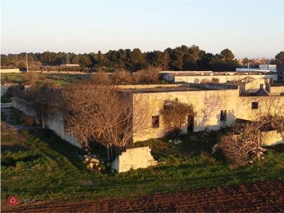 Palazzo in Vendita in Via Merine 172 a Lecce