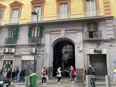 Quadrilocale in Vendita a Napoli, 386'175€, 163 m²