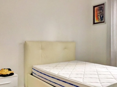 Stanza in affitto in appartamento con 3 camere da letto a Monte Sacro, Roma