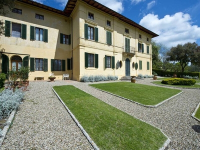 Villa Storica in Vendita a Siena: Un'Esclusiva Offerta Immobiliare in Toscana