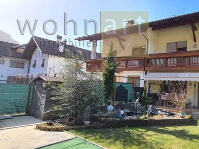 Villa a Schiera in vendita a Egna via Gänsplätzen, 11, 39044 Egna bz, Italia