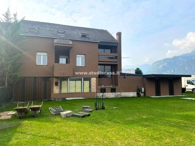Villa a Schiera in vendita a Trento