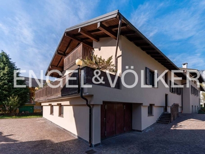 Villa Bifamiliare in vendita a Trento via di Coltura, 154