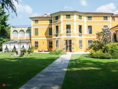 Villa in Vendita in a Bassano del Grappa