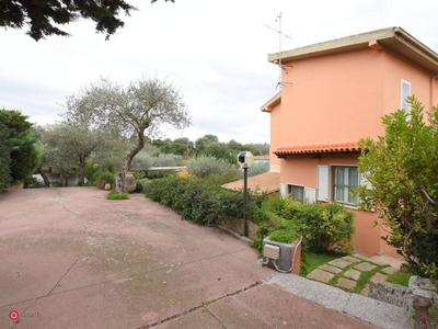 Villa in Vendita in Strada Provinciale ex-SS291 14 a Sassari